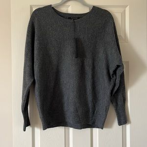 Tahari Merino Wool Swestet